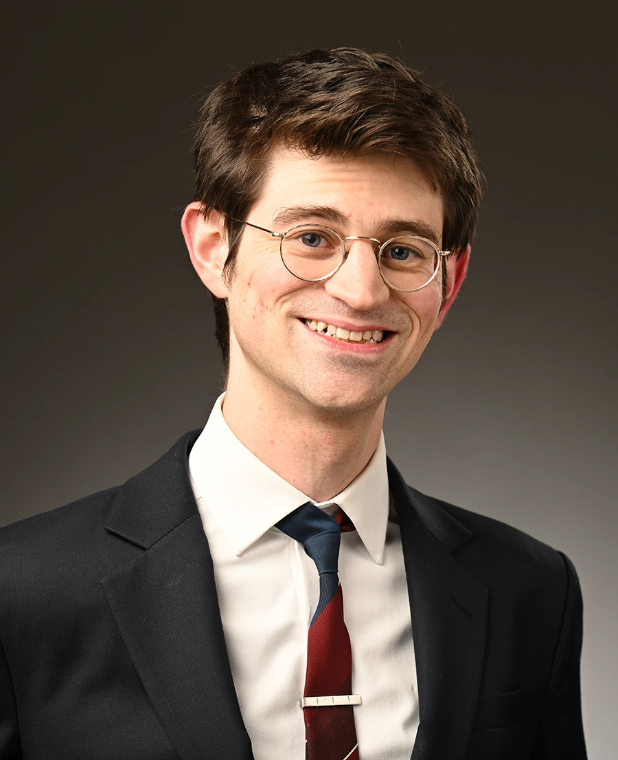 Doni Bloomfield headshot