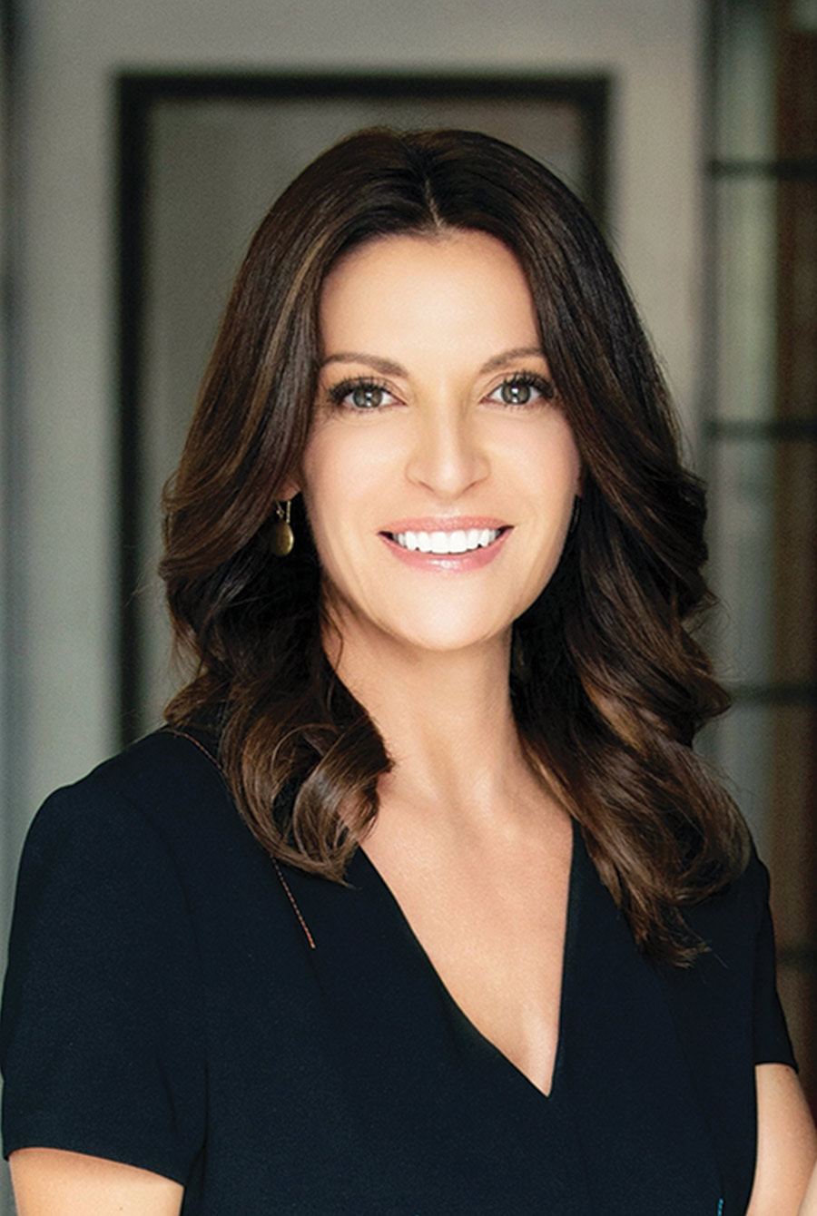 headshot of Lara Pitaro Wisch